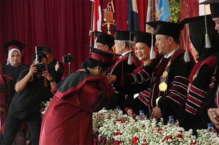 Universitas Nusa Putra Gelar Sidang Senat Terbuka