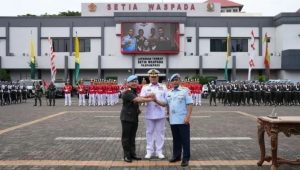 Profil Mayjen Rafael Komandan Paspampres Baru, Dari Bais TNI