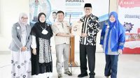 Walikota Sukabumi Achmad Fahmi bersama para pengurus BSMI Kota Sukabumi