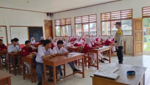 Tekan Kenakalan Pelajar, Polsek Cisolok Datangi Sekolah-Sekolah