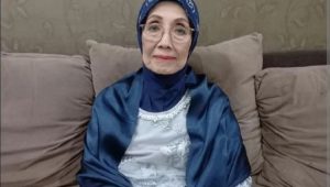Aktris Senior Nani Wijaya Tutup Usia