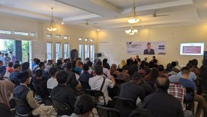 Kang Hendar Gelar Penyebarluasan Perda Distribusi Provinsi di Desa Gunungjaya