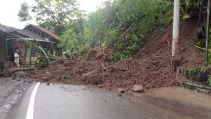 Longsor Susulan di Simpenan Sukabumi, Proses Evakuasi Tim Gabungan Butuh Waktu Lama