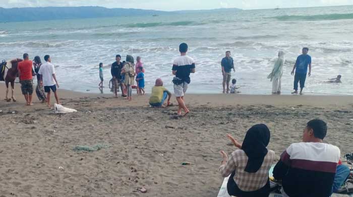 Pantai-Palabuhanratu-Sukabumi