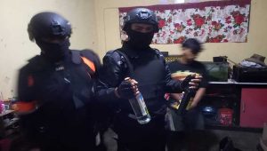 Polres Sukabumi Kota Sita Ratusan Botol Mihol, Terungkap Setelah Nyamar Jadi Konsumen
