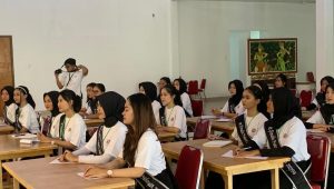 Calon Putri Nelayan ‘Disuntik’ Informasi Bahaya Narkoba 