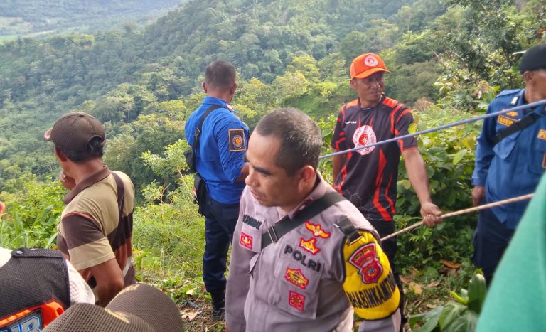 Pemuda Waluran Sukabumi Tewas Terjatuh