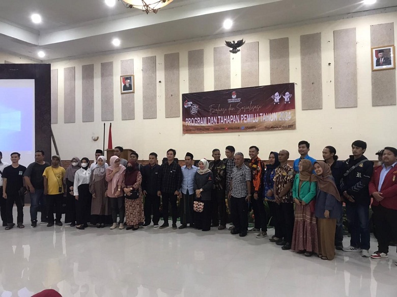 Komisi Pemilihan Umum (KPU) Kabupaten Sukabumi menggelar evaluasi dan sosialisasi tahapan pemilu 2024