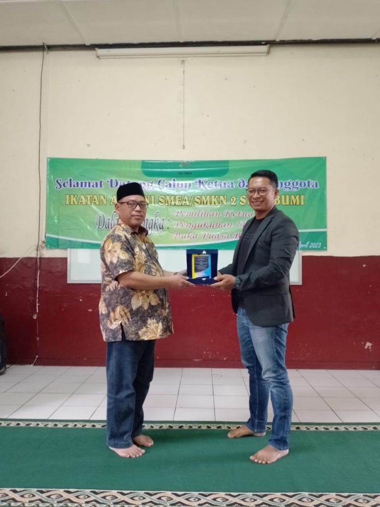 IKA SMEAN Sukabumi