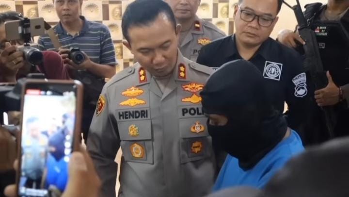 Mbah Slamet dijerat dengan pasal pembunuhan berencara setelah tega membunuh PO, 53, warga Cibadak, Sukabumi, Jawa Barat.