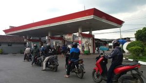 Pembatasan Subsidi BBM Ide Luhut, Jokowi: Belum ada Pemikiran