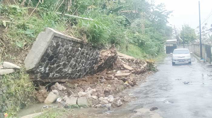 TPT di Jalan Kokom Komariah Sukabumi