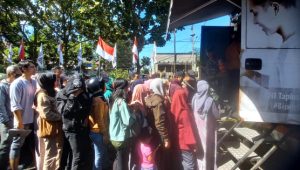 RAI Hergun-Bank Indonesia Layani Masyarakat Sukabumi Penukaran Uang Baru, Rp2 M Ludes dalam Sekejap