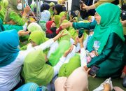 Ketua Umum.PP Muslimat NU Khofifah Indar Parawansa hadir di tasyakuran peringatan Hari Lahir (Harlah) Muslimat NU ke-77 yang digelar PC Muslimat NU Kabupaten Temanggung.