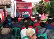 Anggota Komisi V DPRD Provinsi Jawa Barat (Jabar), Muhammad Jaenudin menggelar sosialisasi penyebarluasan Peraturan daerah (Perda) Pesantren di desa Girijaya Kecamatan Nagrak Kabupaten Sukabumi.