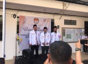 MENDAFTAR : Ketua DPD PKS Kabupaten Sukabumi M Sodikin saat memberikan keterangan Persnya usai  melakukan pendaftaran 50 Bacalegnya ke KPU Kabupaten Sukabumi pada Rabu, (10/05/2023)