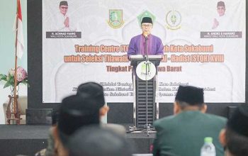 Wali kota Sukabumi Achmad Fahmi