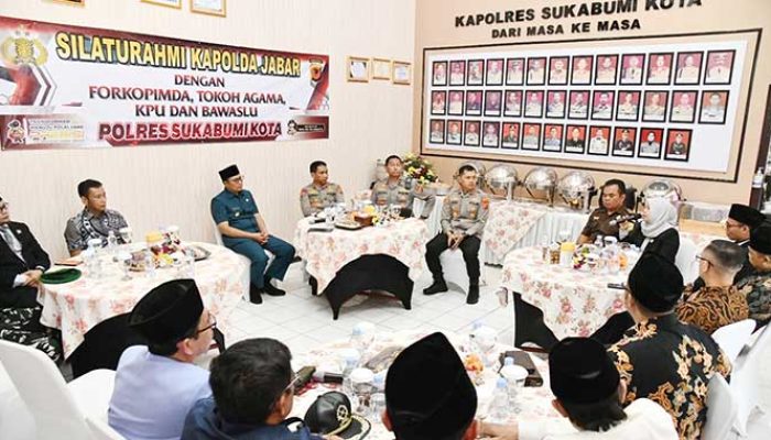 Aksi TNI dan Polri di Kota Sukabumi Sambut Kunker Kapolda Jabar