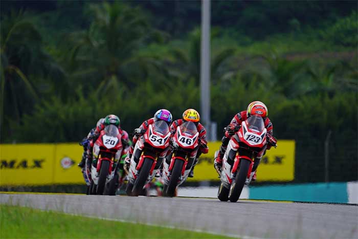 Pembalap-Astra-Honda di Balapan Asia Sepang