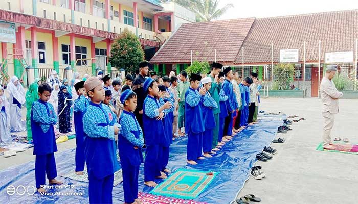 SDN Situ Endah Kota Sukabumi Biasakan Siswa Salat Duha dan  Tadarus, Untuk Perkuat Keimanan
