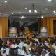 Umat buddha saat merayakan waisak