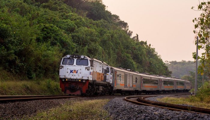 Mulai 1 Juni 2023 Jadwal Kereta Berubah, KAI Imbau Pelanggan Perhatikan Jam Keberangkatan KA