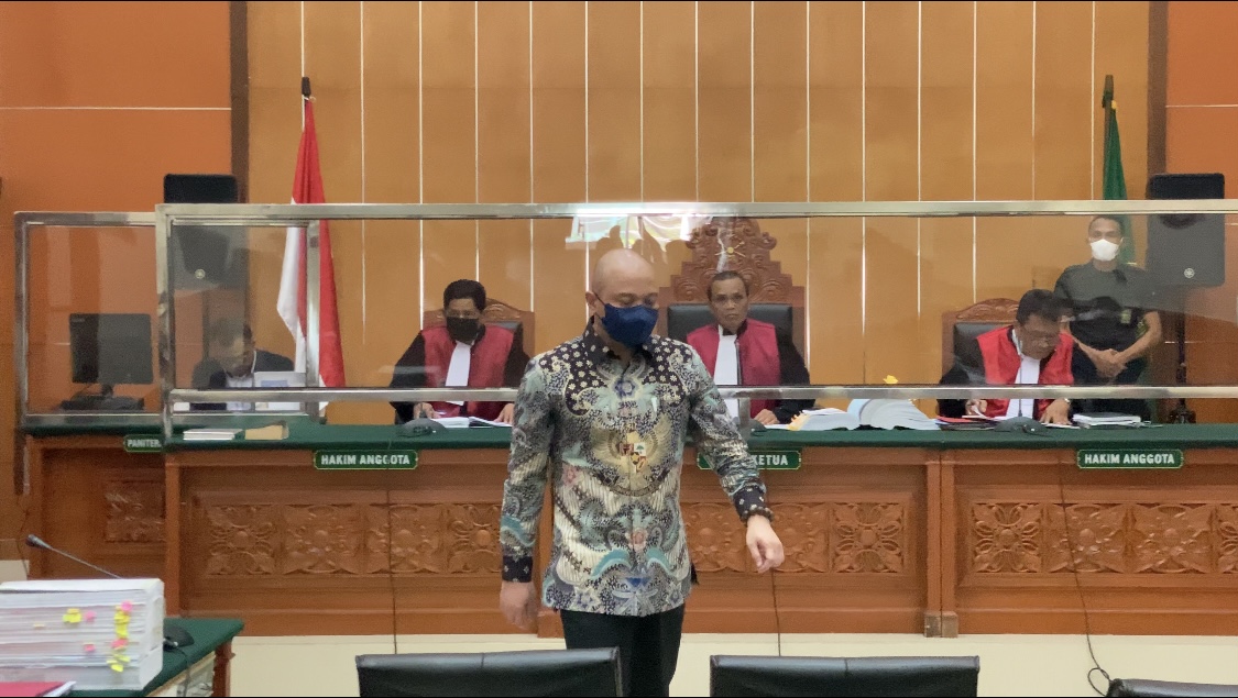 Dalam pembacaan pembelaannya, Teddy Minahasa mengungkit Ferdy Sambo dalam Kasus KM 50-Andrew Tito-Berbagai sumber
