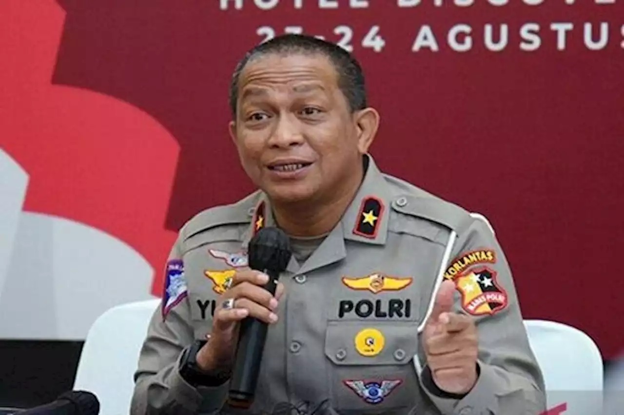 Sosok Brigjen Yusri Yunus, yang mengatakan kendaraan listrik harus memiliki SIM.--