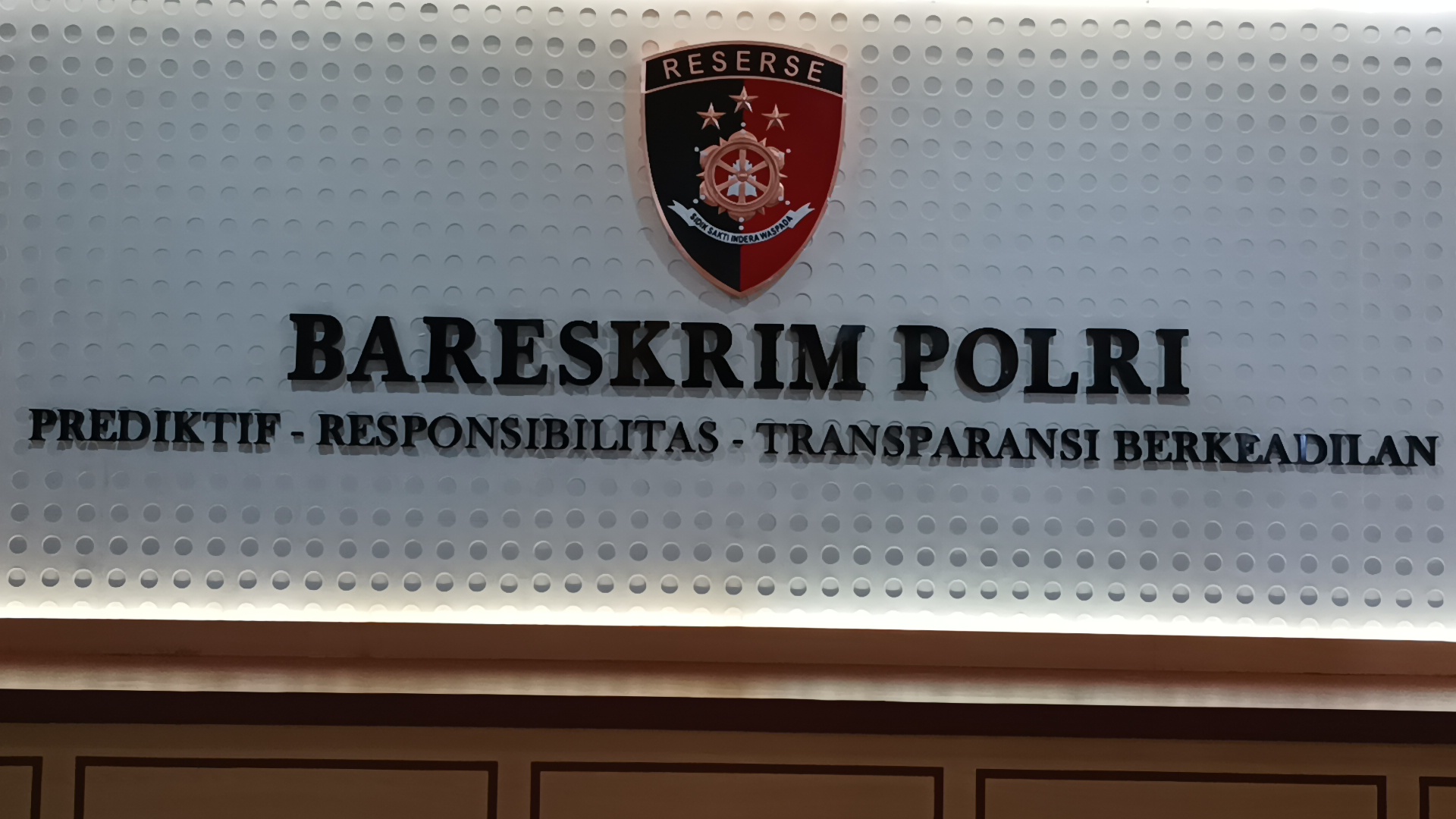 https://disway.id/read/709988/dugaan-terjadi-penistaan-agama-di-al-zaytun-bareskrim-kumpulkan-alat-bukti-untuk-tetapkan-tersangka