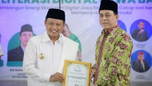 Wagub Jawa Barat : Santri Wajib Manfaatkan Digitalisasi untuk Kebaikan