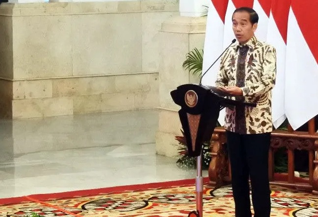 Presiden Joko Widodo memberikan sambutan saat penyerahan Laporan Hasil Pemeriksaan (LHP) atas LKPP Tahun 2022 di Istana Negara, Jakarta, Senin (26/6/2023).