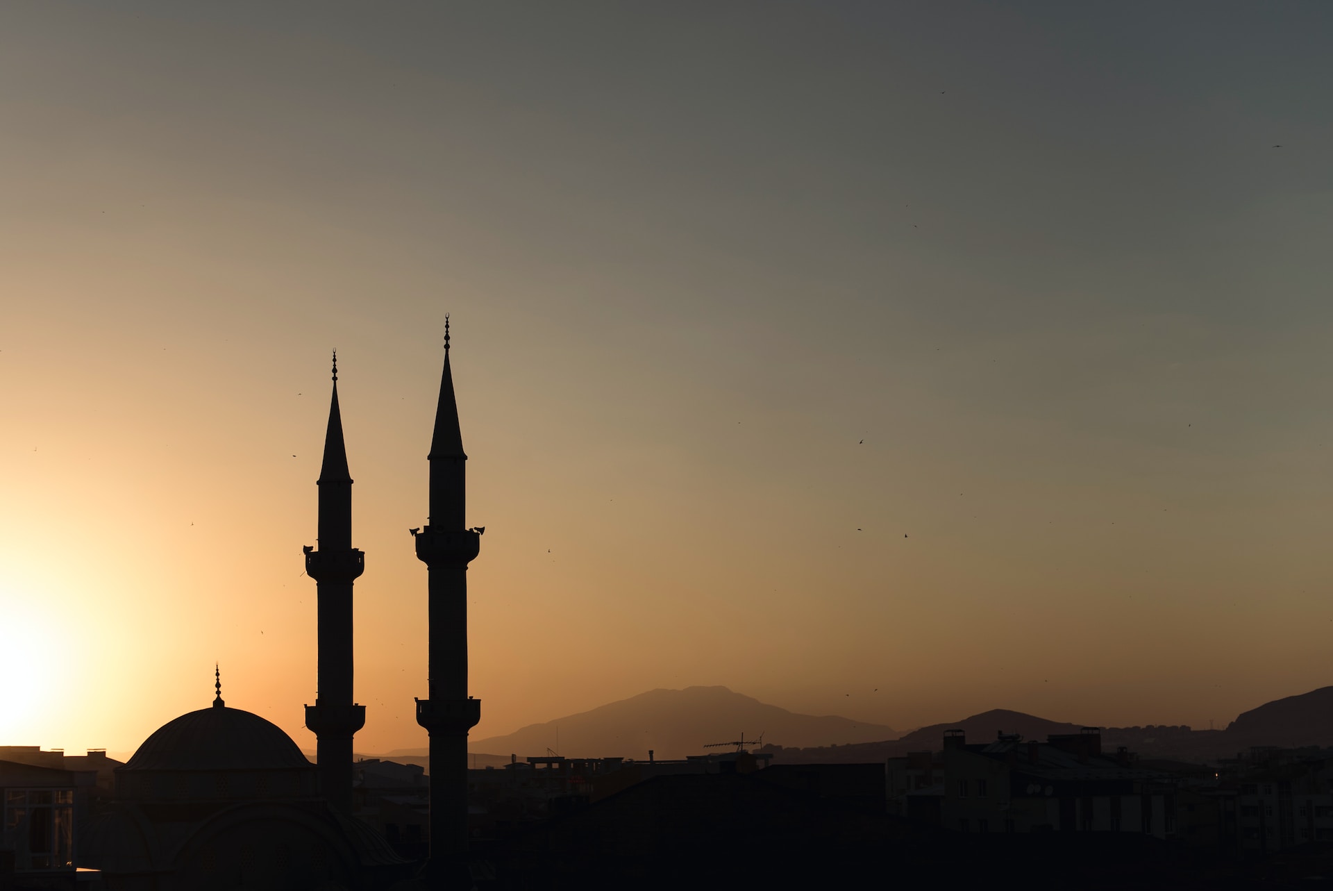 Jadwal Libur Cuti Bersama Idul Adha 2023-Foto/Unsplash/Ali Arif Soydaş-