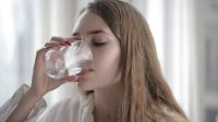 Takaran Minum Air Putih yang Tepat Setiap Harinya-Andrea Piacquadio-PEXELS