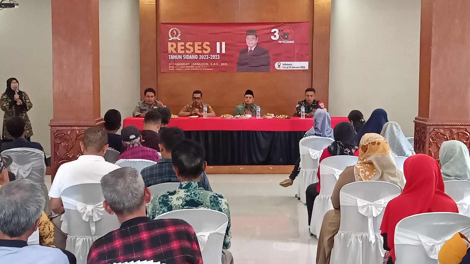 Anggota Dewan Perwakilan Rakyat Daerah (DPRD) Provinsi Jawa Barat (Jabar) fraksi PDI Perjuangan Muhammad Jaenudin menyerap aspirasi masyarakat melalui reses pada tahun sidang 2022-2023.