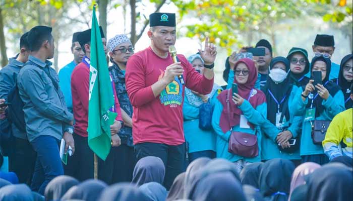 Kadisdik Jabar Wahyu Mijaya