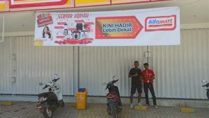 Satpol PP Kabupaten Sukabumi Segel Mini Market di Parungkuda, Segera Selesaikan Izin PBG dan IUTM