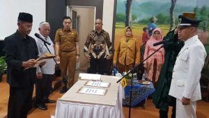 Sertijab Kades Jambenenggang Sukabumi Berlangsung Haru