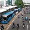 Pengguna transportasi umum di Jakarta kini diizinkan tak pakai masker, Minggu 11 Juni 2023-Jalur Bus TransJakarta/Pmjnews-