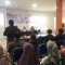 MENERIMA MASUKAN : Anggota DPRD Provinsi Jawa Barat Fraksi Gerindra Lina Ruslinawati saat menerima masukan dari masyarakat terkait masalah yang terjadi di Kecamatan Nagrak. (foto : ist)
