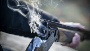 Polisi Tewas Ditembak Senior, Keluarga Korban Minta Hukum Dayak Adat Pati Nyawa