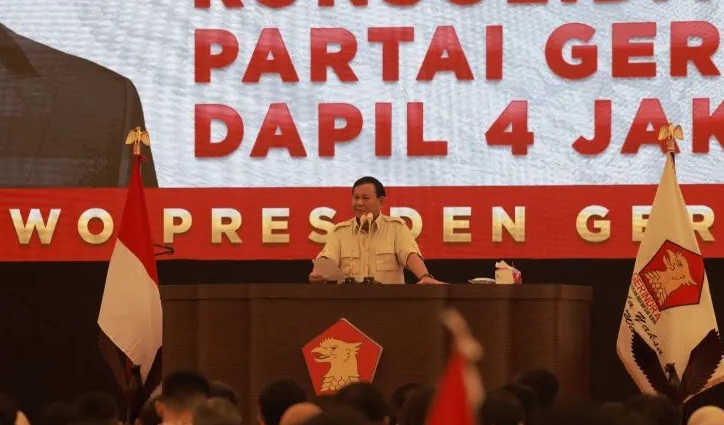 Ketua Umum Partai Gerindra Prabowo Subianto dalam Konsolidasi Akbar di Jakarta International Velodrome, Jakarta Timur, Minggu (16/7/2023).