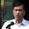 Menteri Koordinator Bidang Kemaritiman dan Investasi Luhut Binsar Panjaitan saat memberikan keterangan kepada wartawan di Gedung Merah Putih KPK, Jakarta Selatan, Selasa (18/7/2023). (Fianda Sjofjan Rassat/pri)