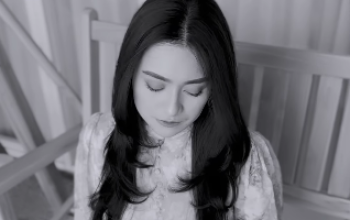 https://disway.id/read/712368/heboh-nathalie-holscher-pamer-buka-hijab-komentar-aldi-taher-panen-reaksi-bikin-lagu/15