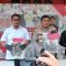 Kapolres Sukabumi AKBP Maruly Pardede saat menunjukan barang bukti. (FOTO : NANDI/ RADARSUKABUMI)