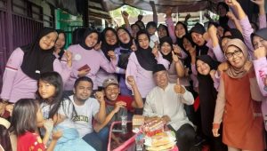 Abdul Muiz Dukung Ibu-ibu Cikembang Sukabumi Padukan Olahraga dengan Keagamaan
