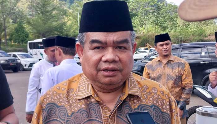 Kepala Dinas Pendidikan Kabupaten Sukabumi Jujun Juaeni