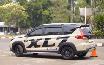 NEW XL7 HYBRID