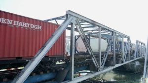 Dua Jalur KA di lokasi Kecelakaan KA Brantas Semarang Kembali Normal