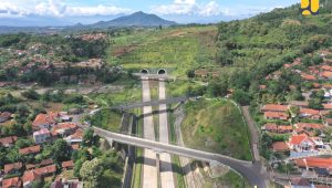 Tarif Tol Cisumdawu Gratis Selama 3 Minggu, Jokowi : Saya yang Minta BUJT