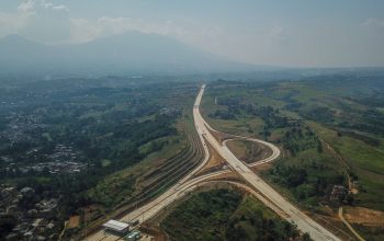 Tol Bocimi Seksi II Cigombong-Cibadak dengan Exit Tol Parungkuda maupun Tol Bocimi Seksi I Ciawi-Cigombong belum memiliki Rest Area.